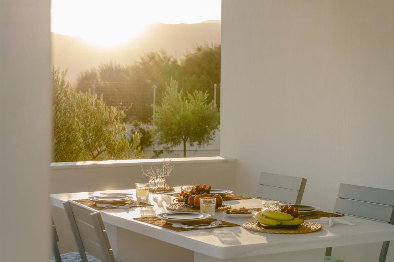Villa Elia Mélanes 外观 照片